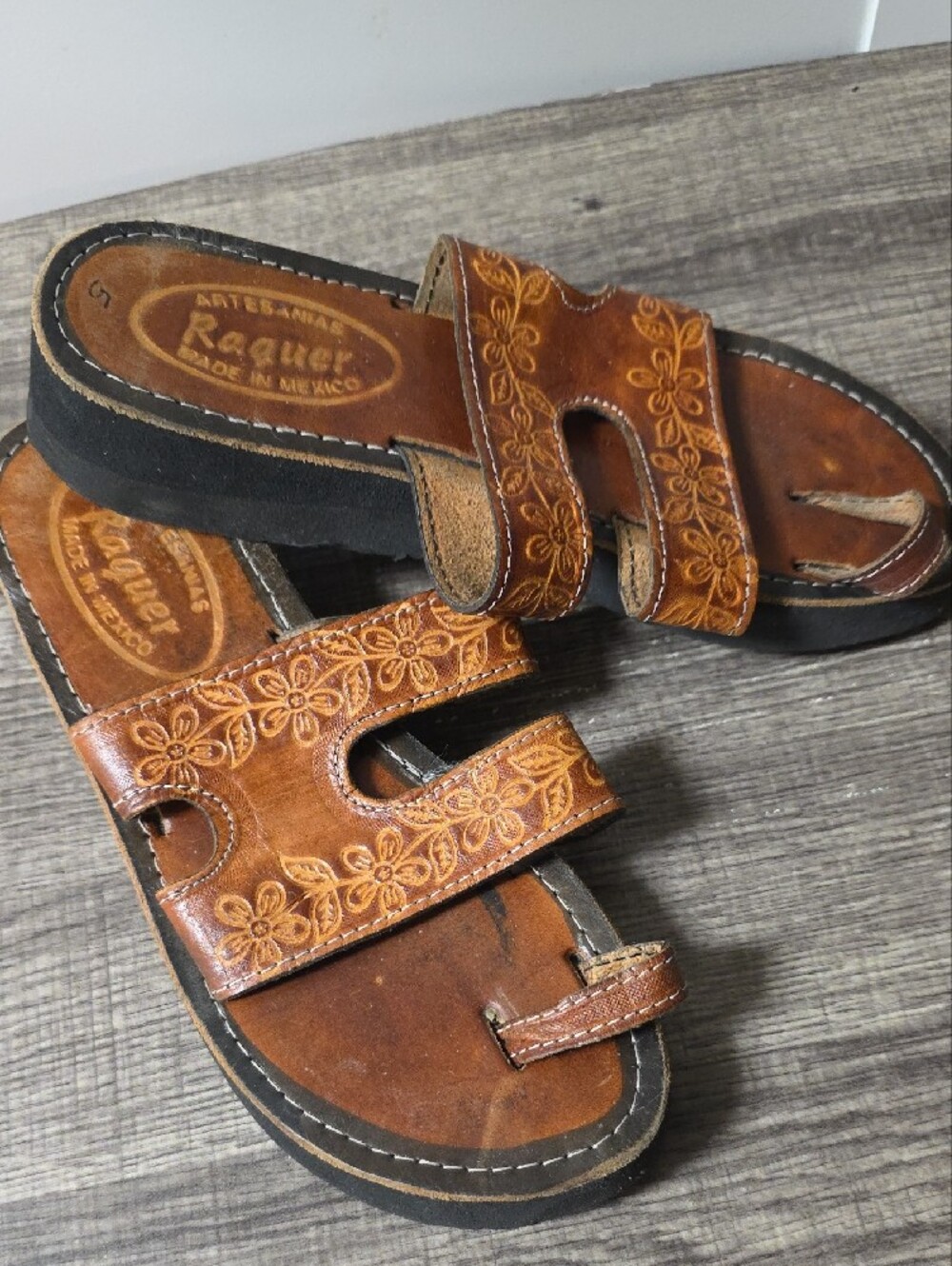 Carved Floral Leather Slide Sandals - Cognac Brown - Picture 2 of 6